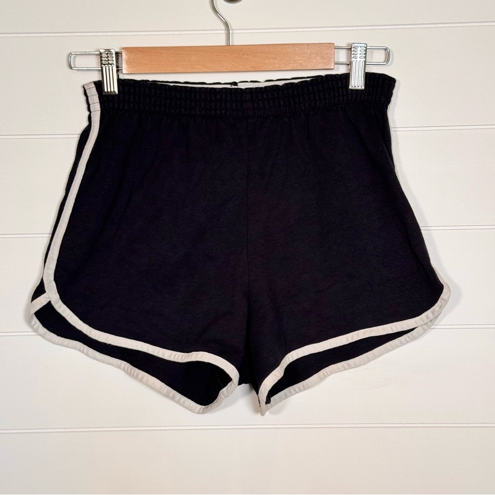 Soffe Black Athletic Shorts with Elastic Waistband and Curved Hem Women’s Medium